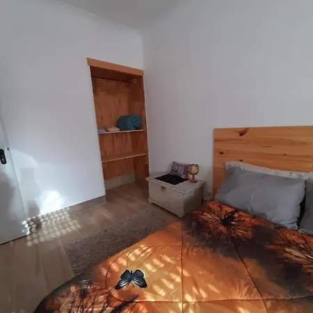 Casa Terra Cota - Seixal アパート *